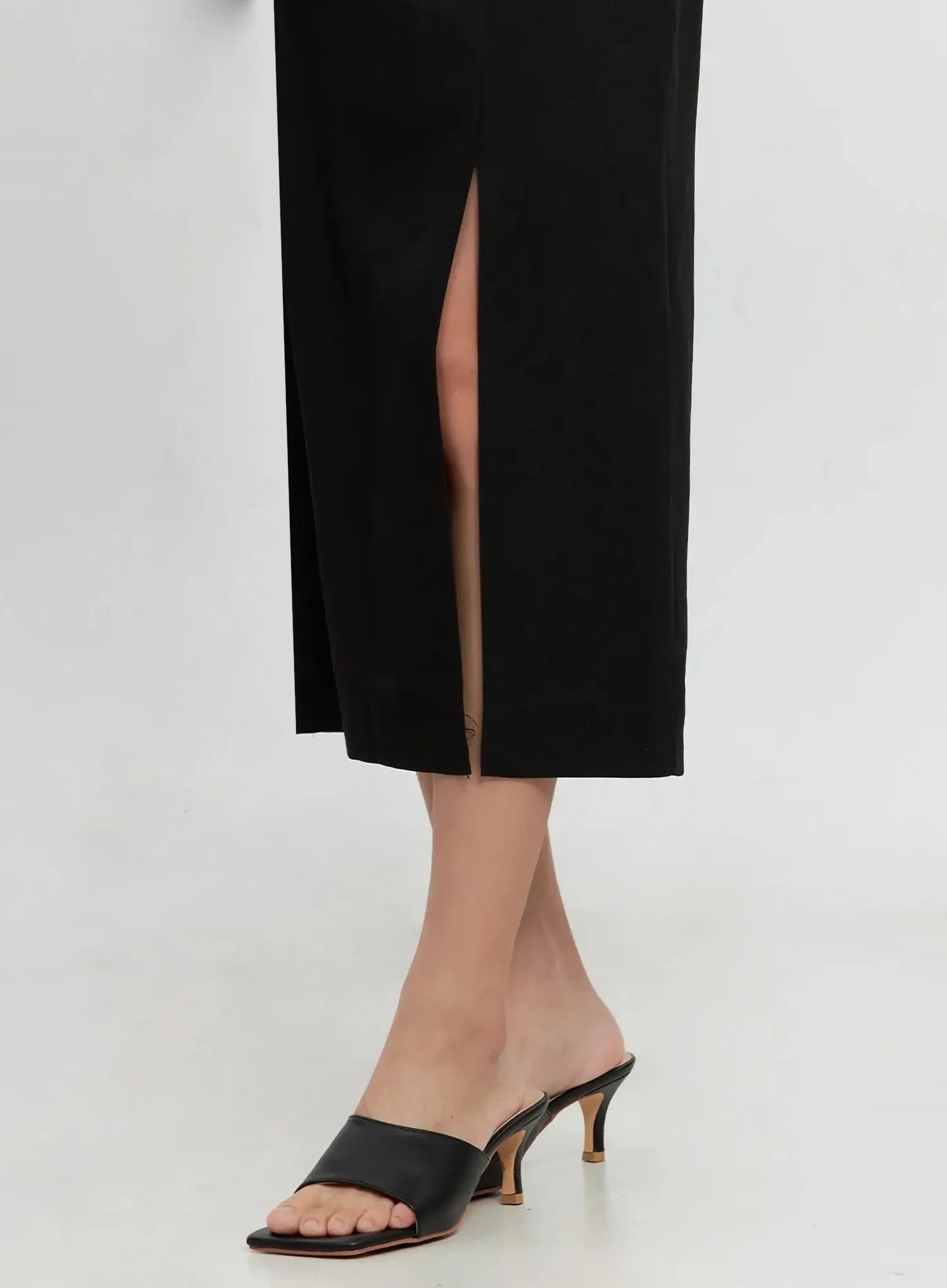 Side-Slit Midi Skirt IL528
