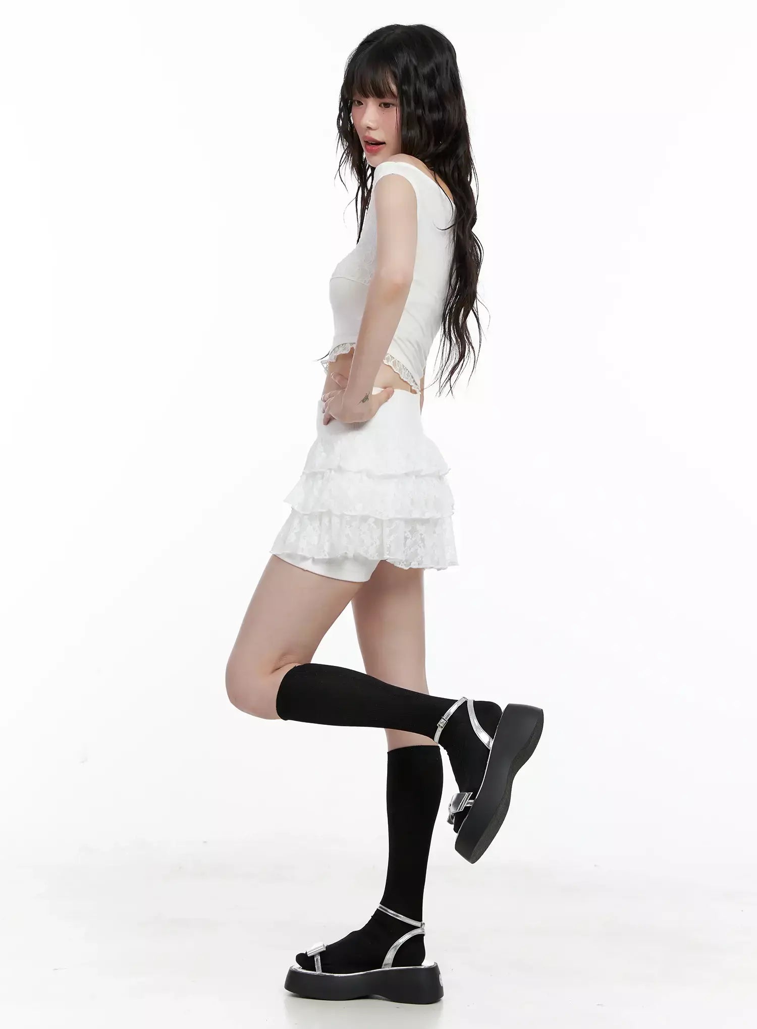 Lace Tiered Ruffle Skirt IL531